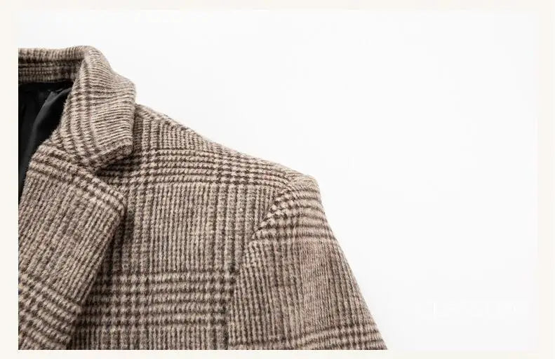 Nobilta Select Wool Coat